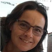 Profesora de francés nativa da clases particulares o a grupos reducidos
